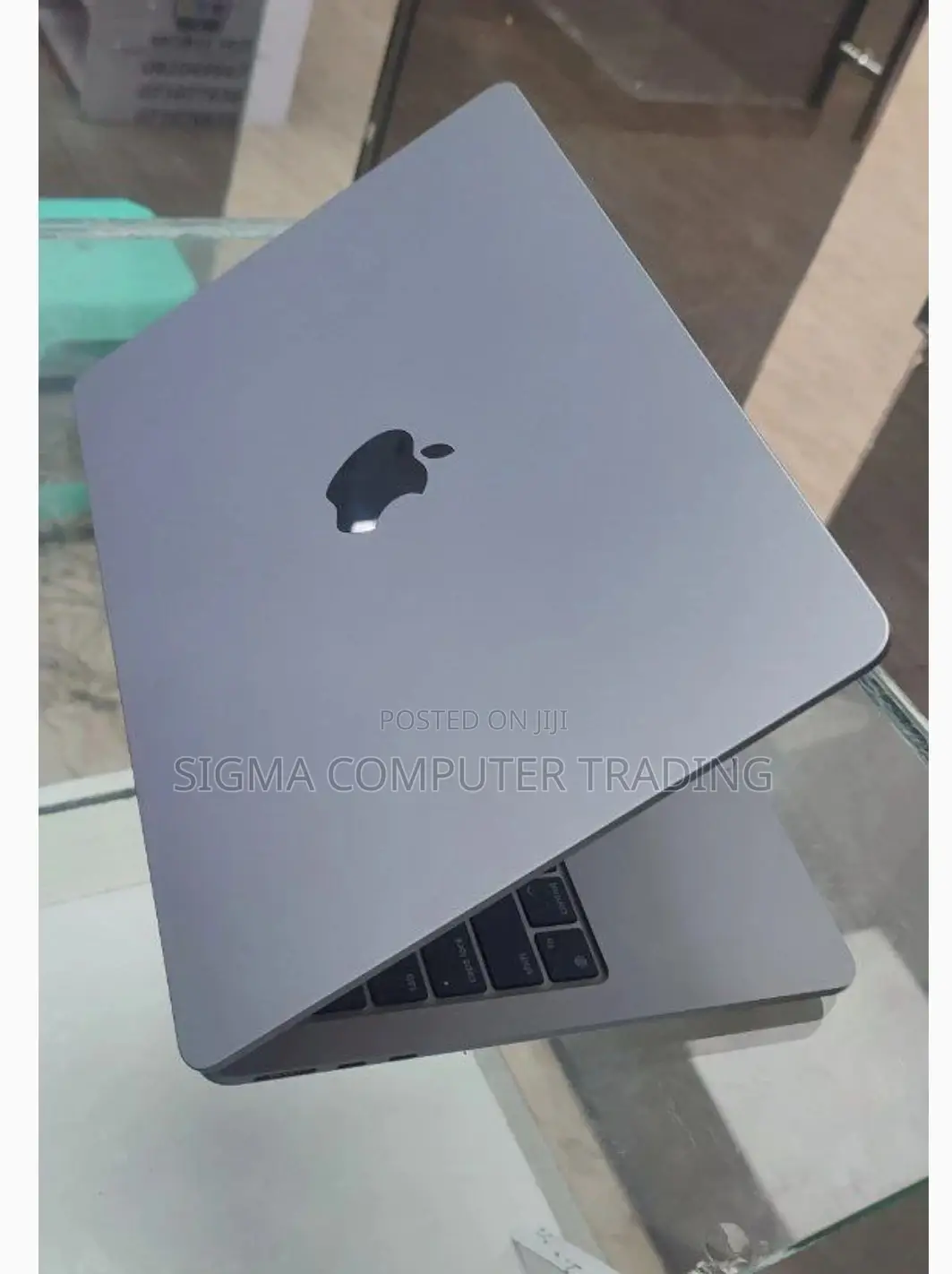 New Laptop Apple MacBook Air 8GB Apple M2 SSD 256GB