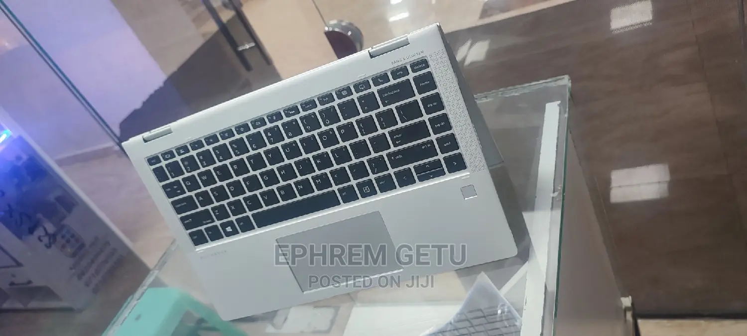 New Laptop HP EliteBook 1040 G3 16GB Intel Core I5 SSD 512GB