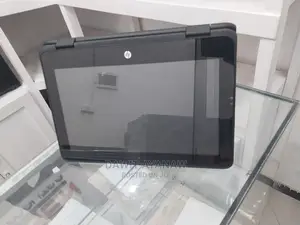 New Laptop HP Pro X2 612 G2 8GB Intel Core I5 SSD 256GB