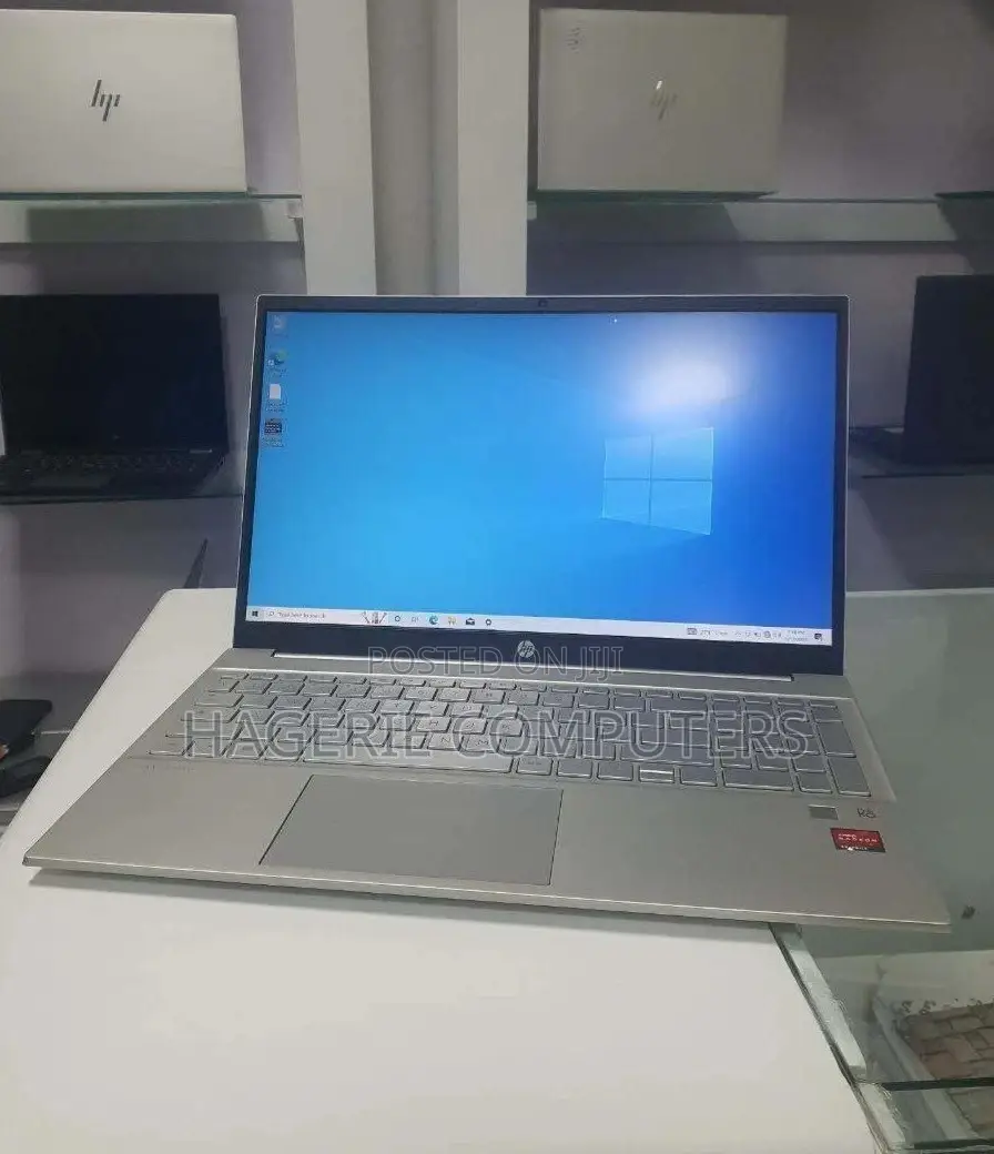 New Laptop HP Pavilion 15 8GB AMD Ryzen 7 SSD 512GB