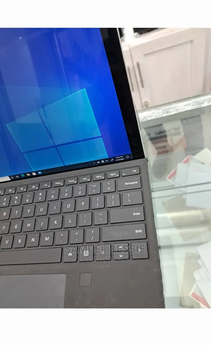 Laptop Microsoft Surface Pro 4 4GB Intel Core I5 SSD 128GB