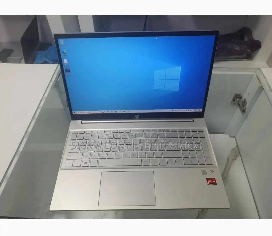 New Laptop HP Pavilion 15 8GB AMD Ryzen 7 SSD 512GB