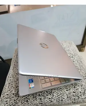 New Laptop HP Stream Notebook 12GB Intel Core I5 SSD 512GB