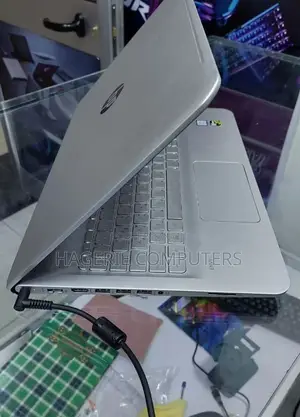 Photo - New Laptop HP Envy 13 8GB Intel Core I5 HDD 1T