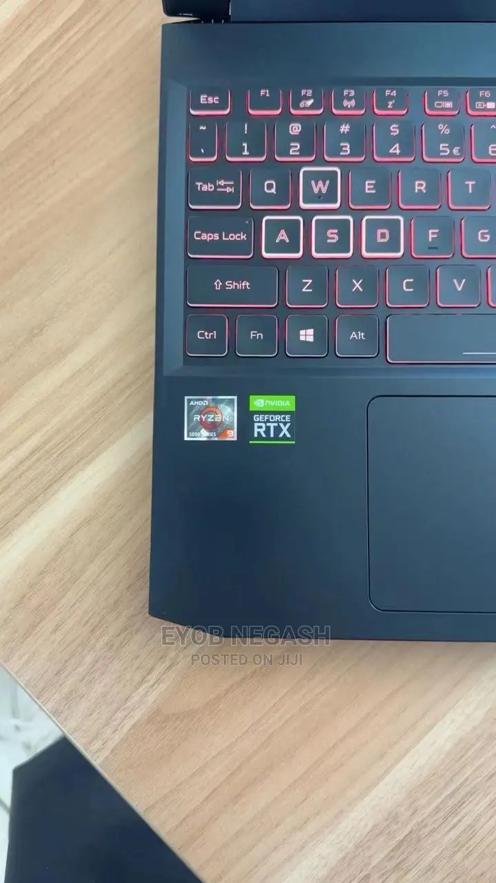 New Laptop Acer NITRO 5 16GB AMD Ryzen 9 SSD 1T