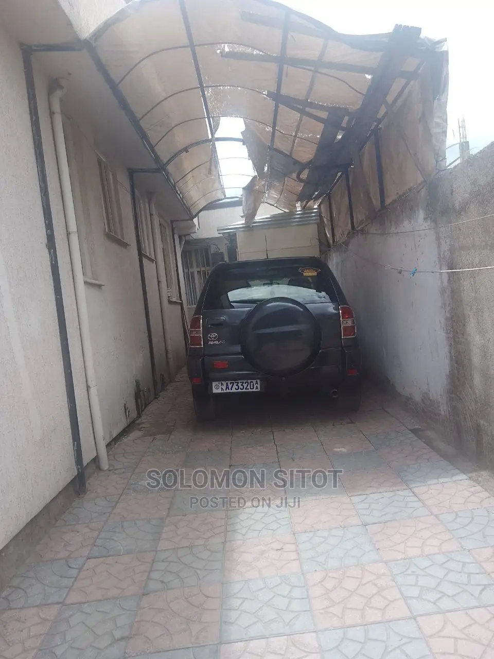 3bdrm Bungalow in House, Yeka for sale