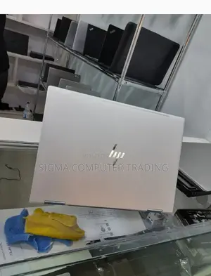 New Laptop HP Spectre X360 16GB Intel Core I7 SSD 512GB