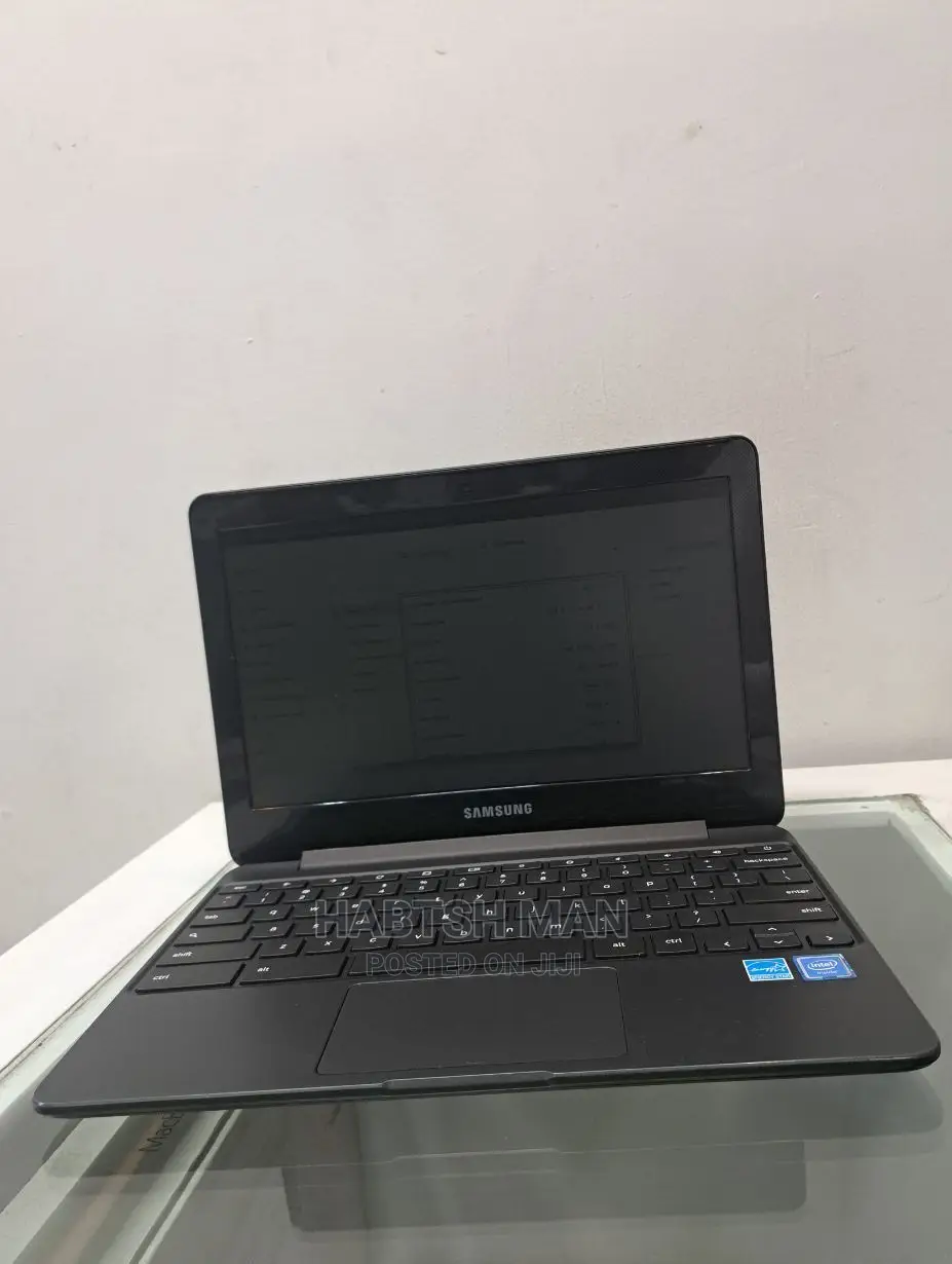 New Laptop Samsung Chromebook 3 11 4GB Intel Core 2 Duo SSD 16 GB