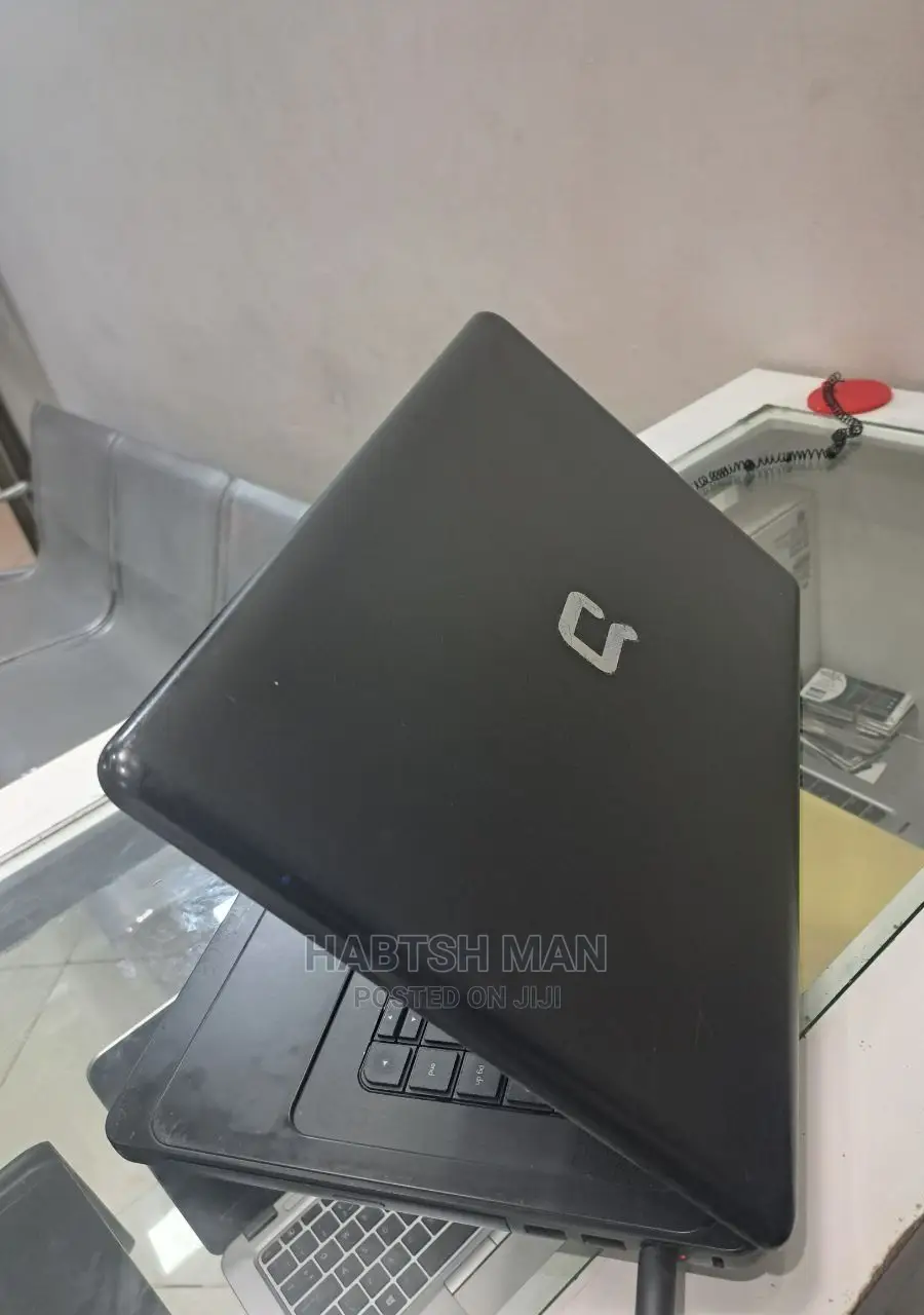 New Laptop HP Compaq Presario X1000 4GB Intel Core 2 Quad HDD 320GB