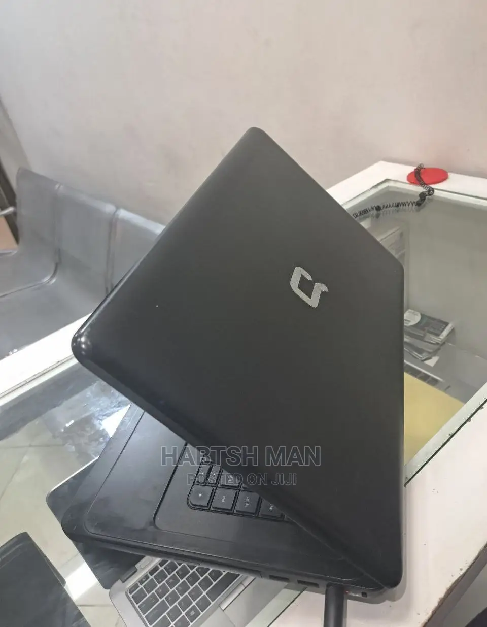 New Laptop HP Compaq Presario X1000 4GB Intel Core 2 Quad HDD 320GB