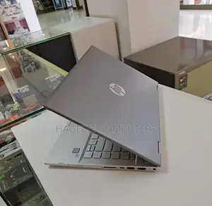 New Laptop HP Pavilion X360 8GB Intel Core I5 SSD 256GB