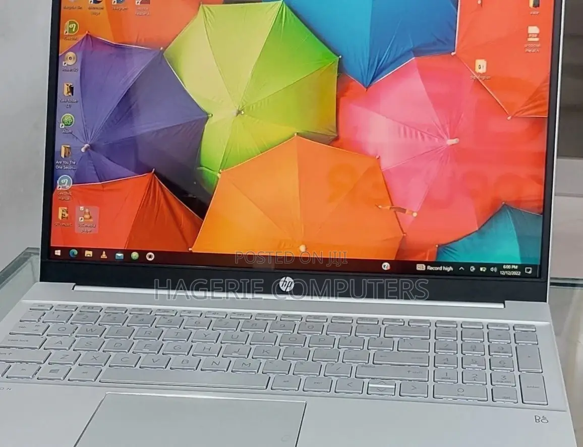 New Laptop HP Pavilion 15 12GB Intel Core I5 SSD 512GB