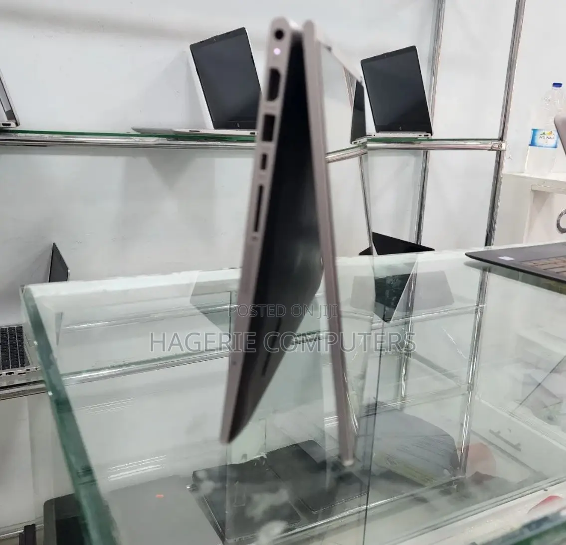 New Laptop HP Pavilion X360 8GB Intel Core I3 HDD 1T