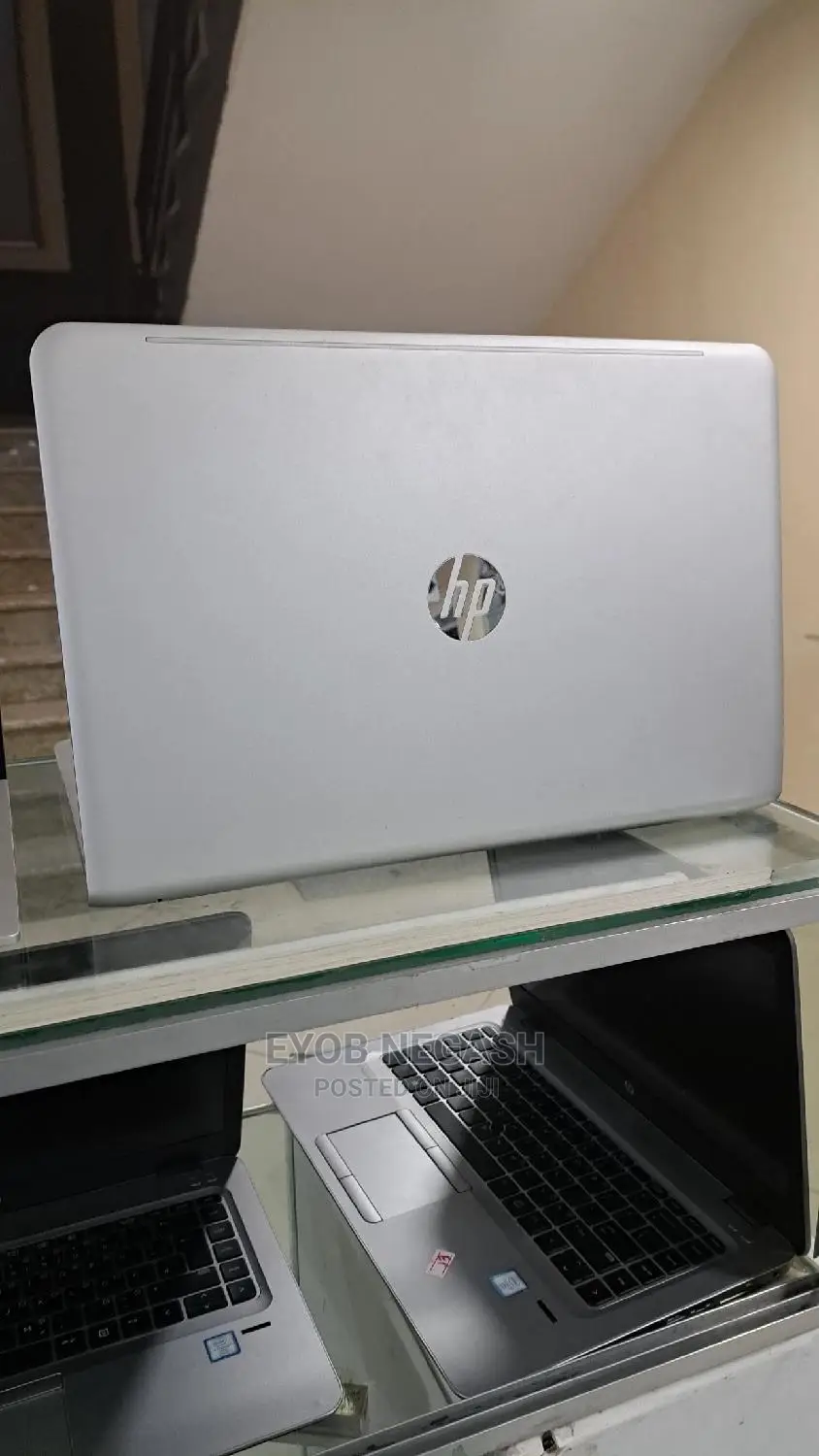 New Laptop HP Envy 15 8GB Intel Core I5 HDD 1T