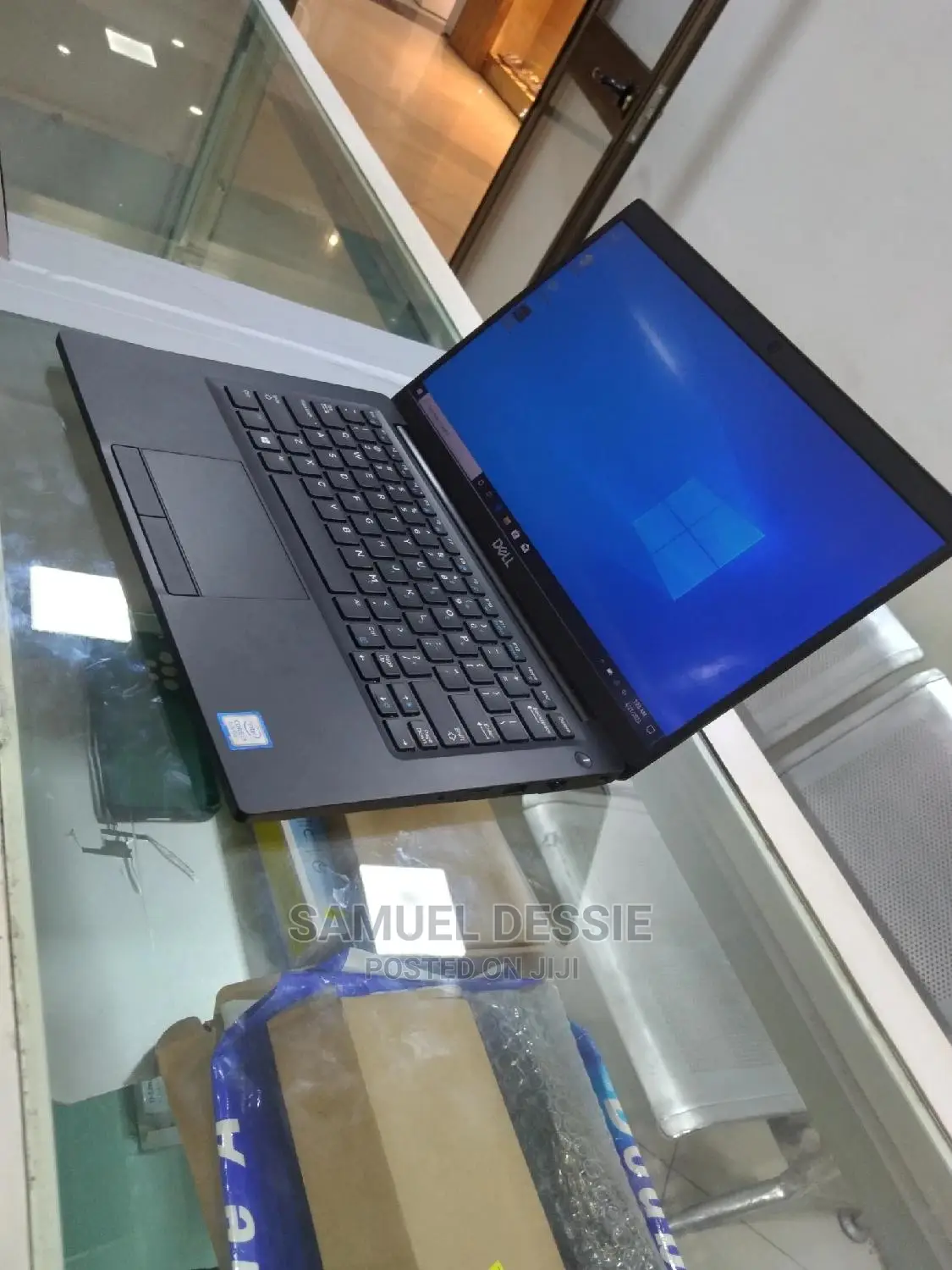 New Laptop Dell Latitude 7390 8GB Intel Core I7 SSD 512GB