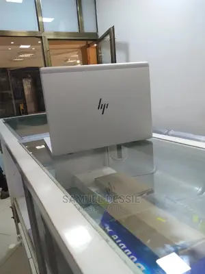 New Laptop HP EliteBook 840 G5 8GB Intel Core I7 SSD 512GB
