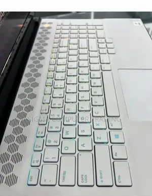 New Laptop Alienware M17x R2 32GB Intel Core I7 SSD 1.5T