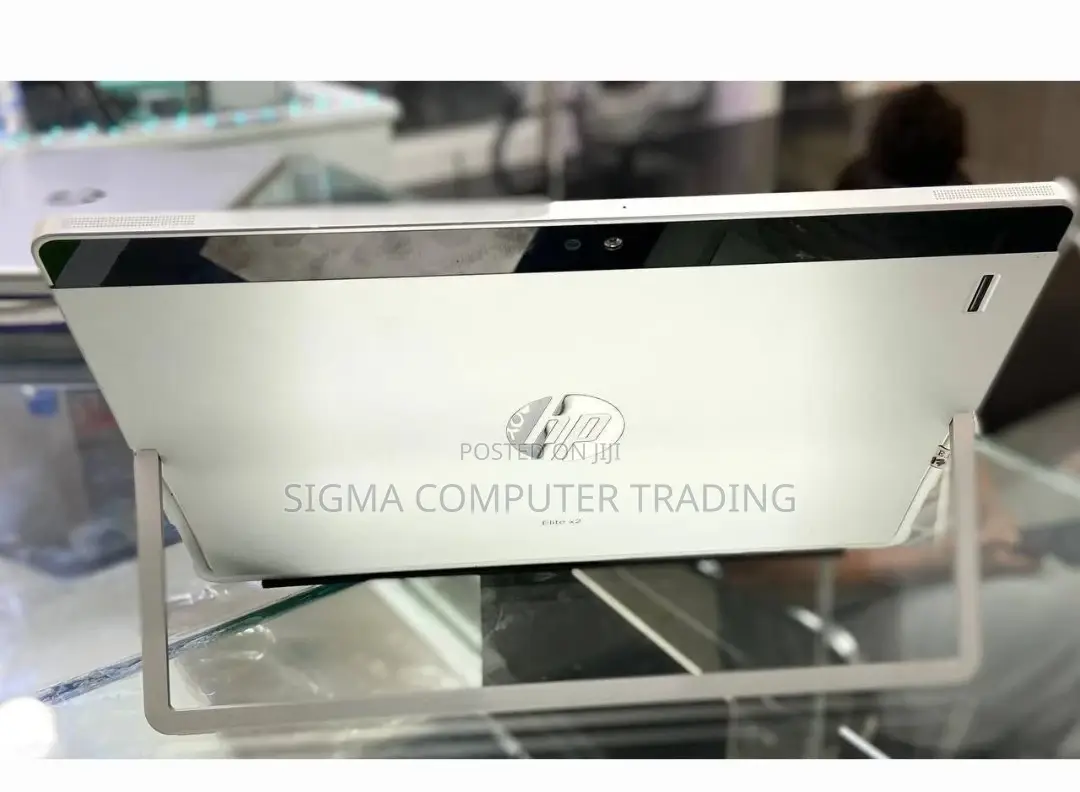 New Laptop HP Elite X2 1012 G2 8GB Intel Core I5 SSD 256GB