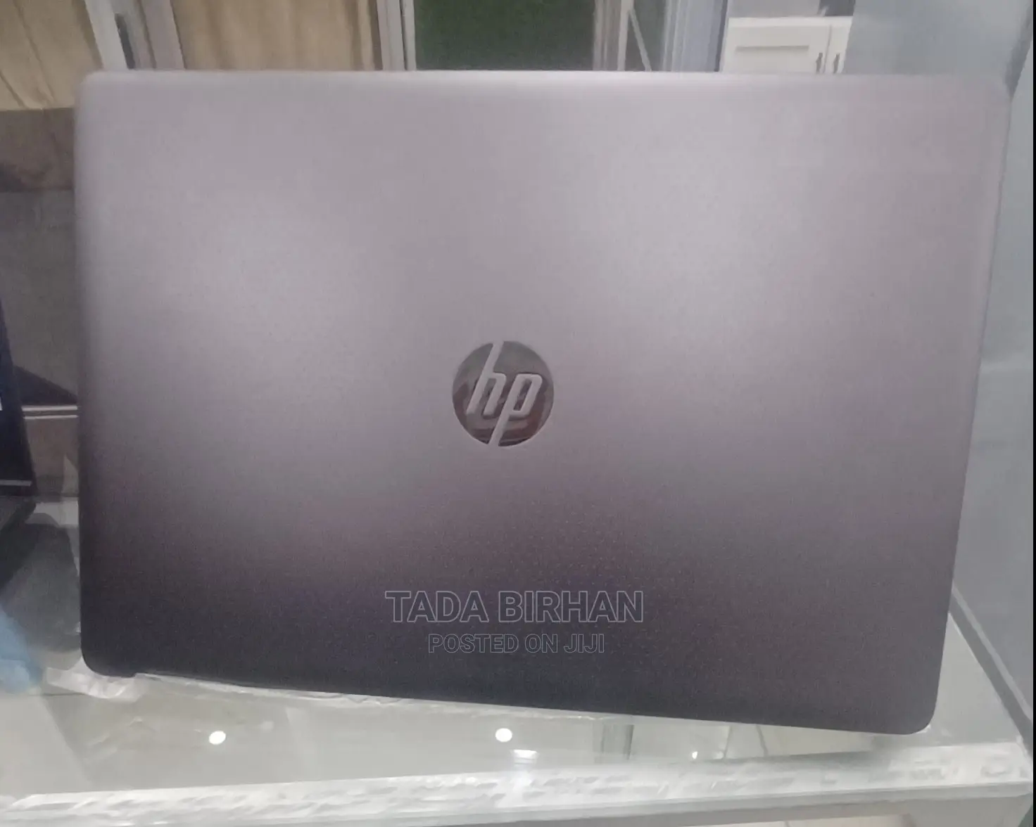 Laptop HP 14-Dq1088wm 32GB Intel Core I7 SSD 512GB
