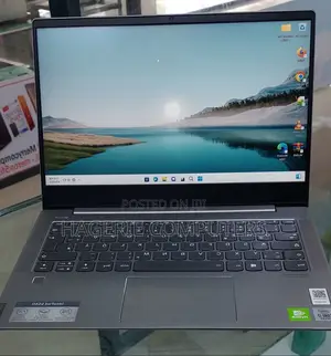 New Laptop Lenovo Ideapad 3 12GB Intel Core I7 SSD 1T