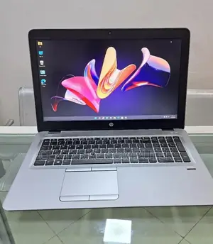 Laptop HP EliteBook 1030 8GB Intel Core I7 HDD 1T