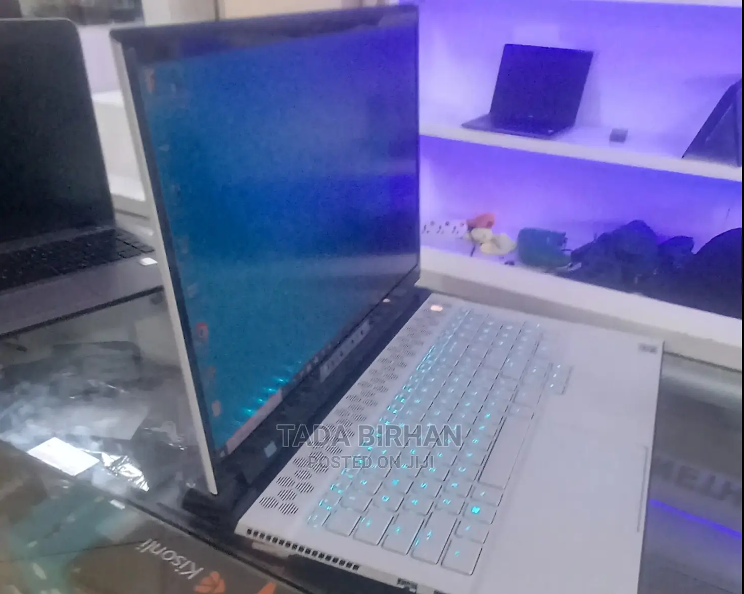 New Laptop Alienware M17x R2 32GB Intel Core I7 SSD 2T