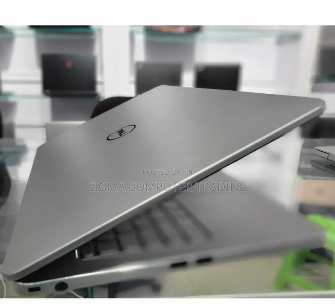 New Laptop Dell Inspiron 15 8GB Intel Core I7 SSD 512GB