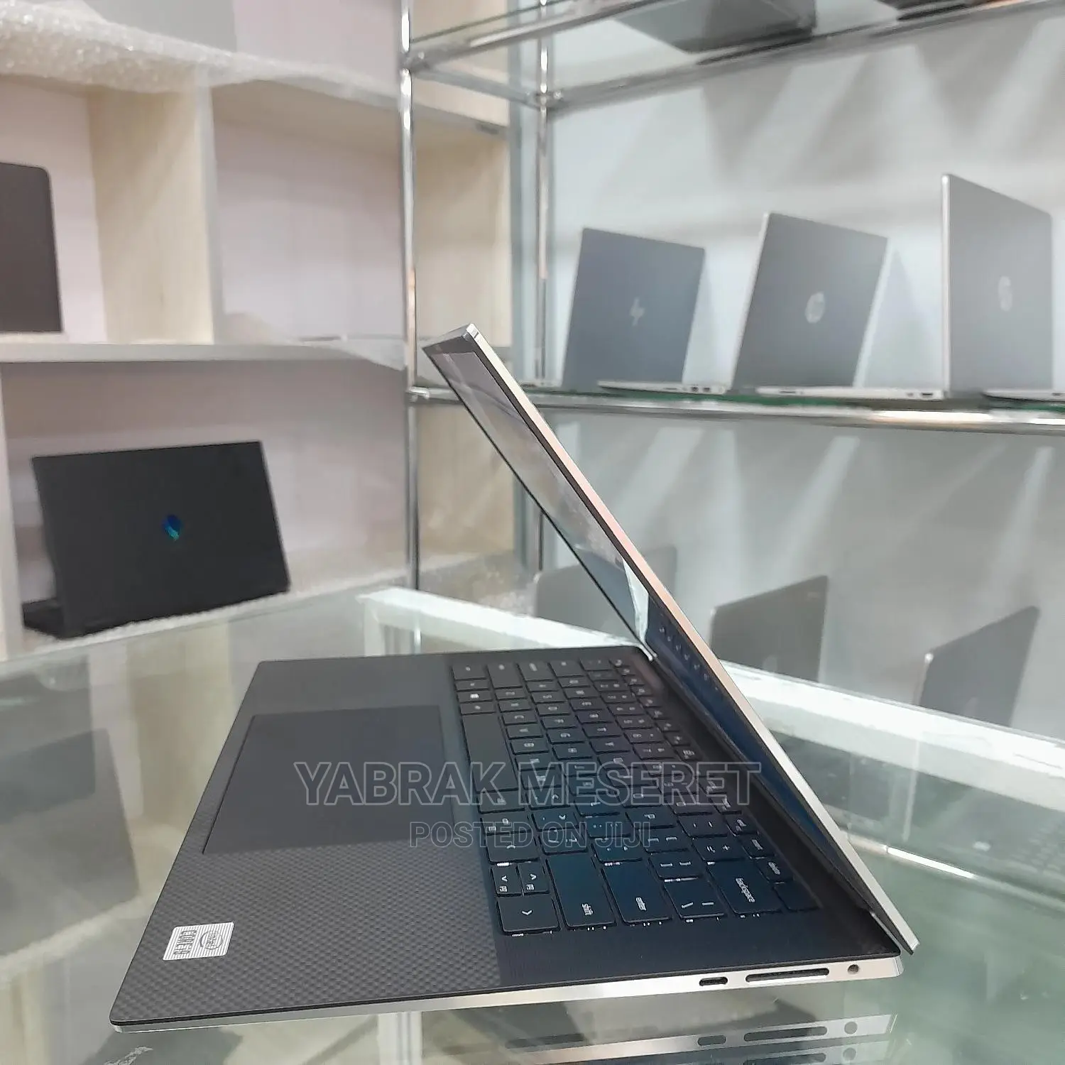 New Laptop Dell Inspiron 15 64GB Intel Core I9 SSD 512GB