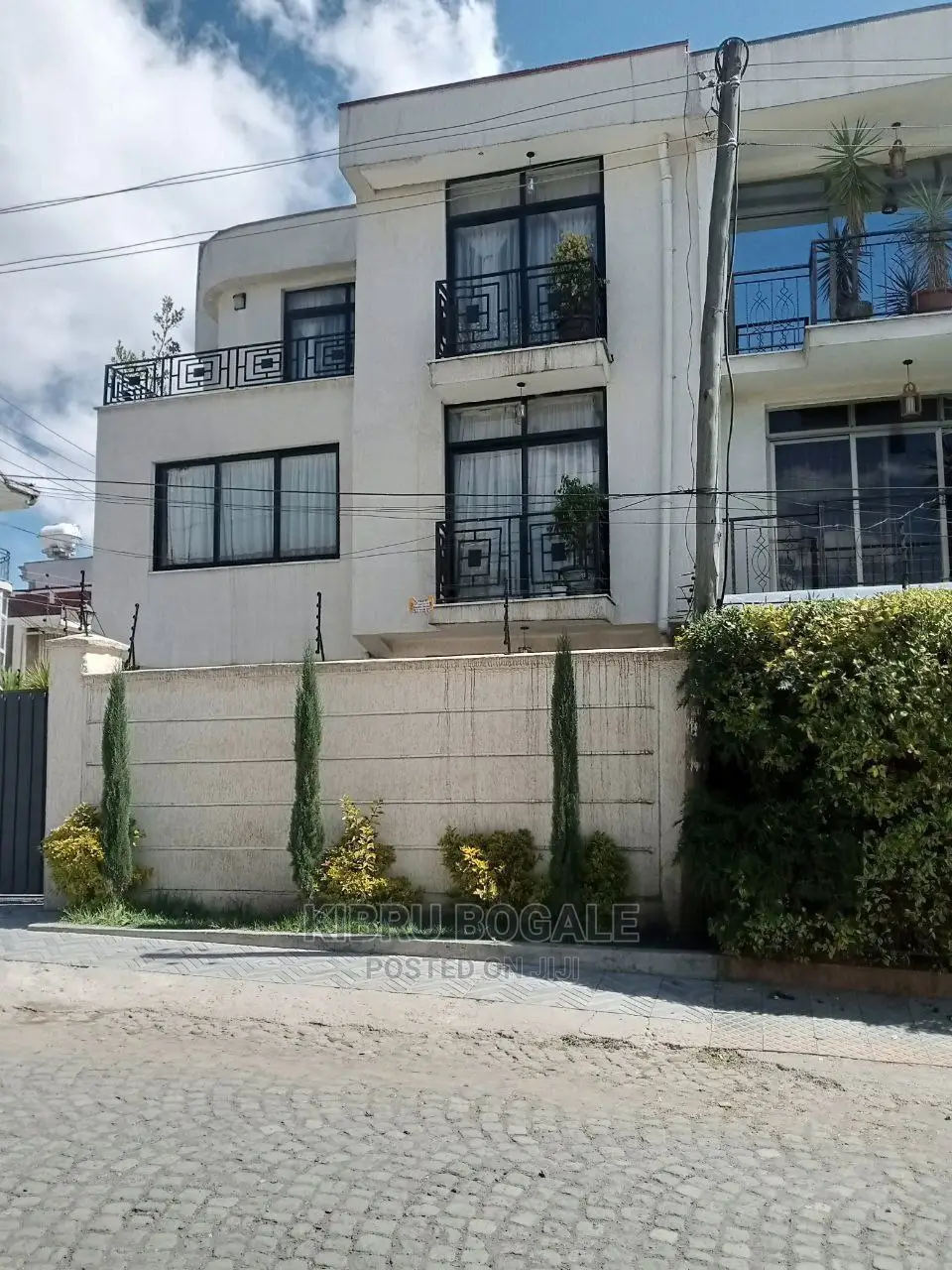 6bdrm House in Figa, Bole for Sale