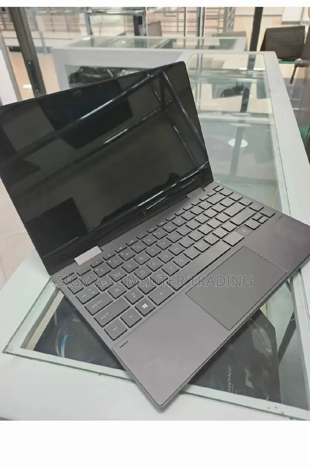 New Laptop HP Envy X360 8GB AMD Ryzen 3 SSD 512GB