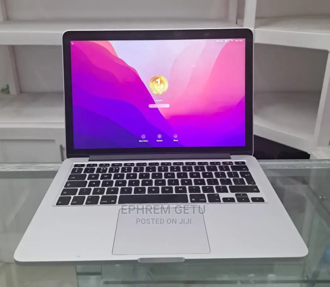 New Laptop Apple MacBook Pro 2015 16GB Intel Core I7 SSD 128GB