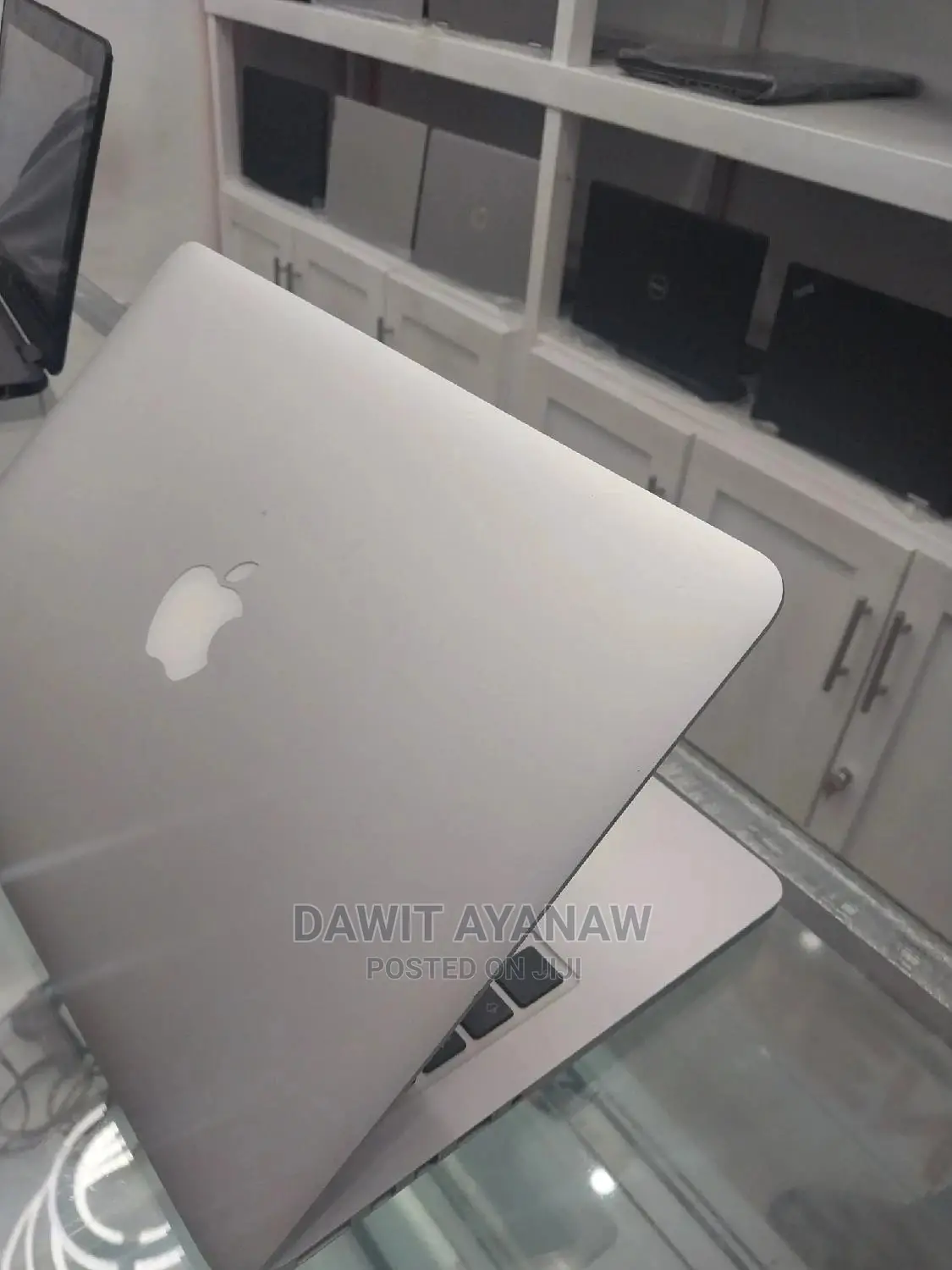 New Laptop Apple MacBook Pro 2015 16GB Intel Core I7 SSD 128GB