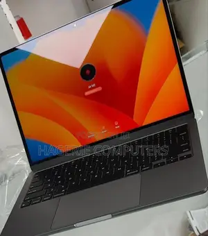 Photo - Laptop Apple MacBook Air 2022 M2 8GB Apple M2 SSD 256GB