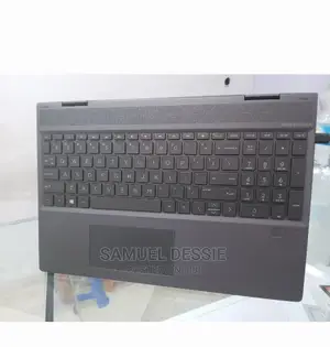 New Laptop HP Envy X360 8GB AMD Ryzen 7 SSD 512GB