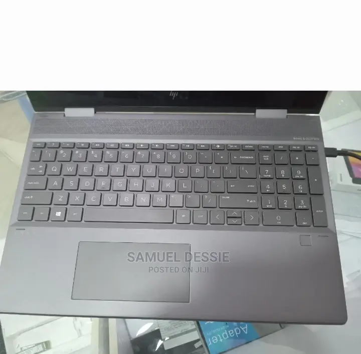 New Laptop HP Envy X360 8GB AMD Ryzen 7 SSD 512GB
