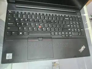 Laptop Lenovo ThinkPad Yoga 8GB Intel Core I7 SSHD (Hybrid) 256GB