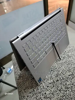 New Laptop Lenovo Yoga 910 16GB Intel Core I7 SSD 512GB