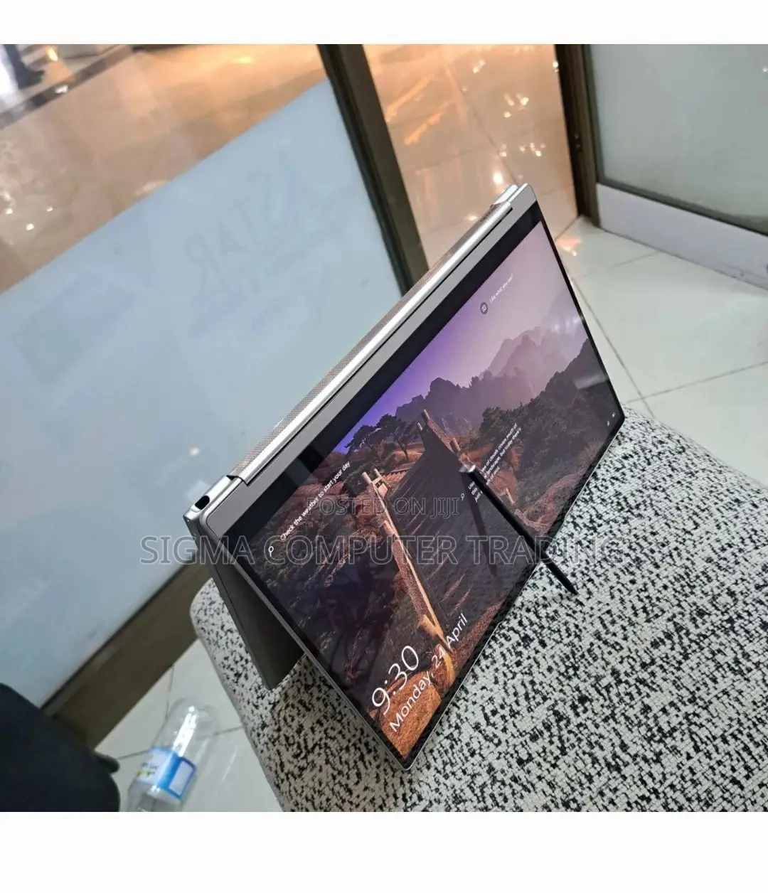 New Laptop Lenovo Yoga 910 16GB Intel Core I7 SSD 512GB