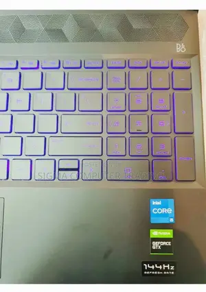 New Laptop HP Pavilion 15 8GB Intel Core I5 HDD+SSD 1T