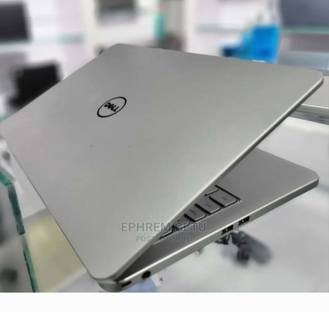 New Laptop Dell Inspiron 15 8GB Intel Core I7 SSD 512GB