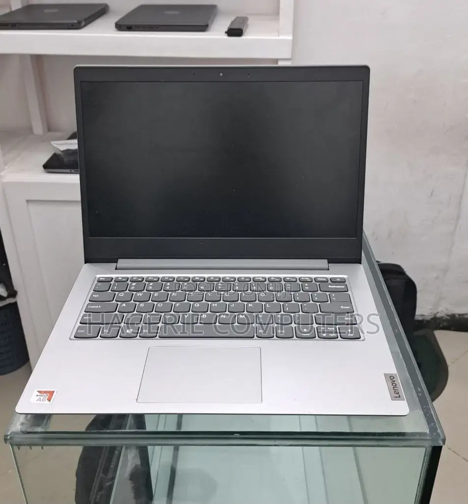 New Laptop Lenovo Ideapad 3 4GB Intel Core I5 SSD 60GB