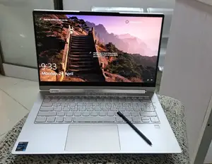 New Laptop Lenovo Yoga 910 16GB Intel Core I7 SSD 512GB