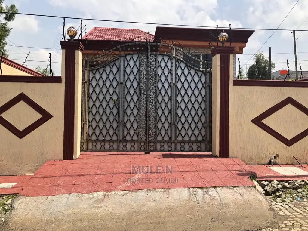 Furnished 6bdrm Villa in ወሰን Villa, Yeka for Sale