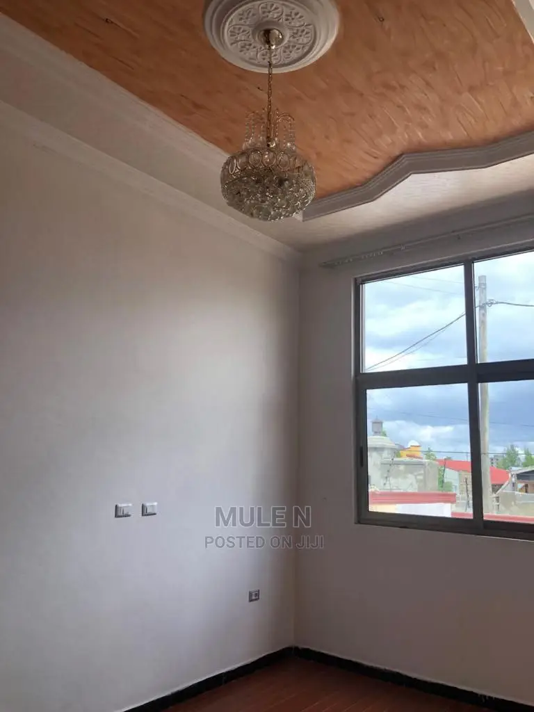 Furnished 6bdrm Villa in ወሰን Villa, Yeka for Sale