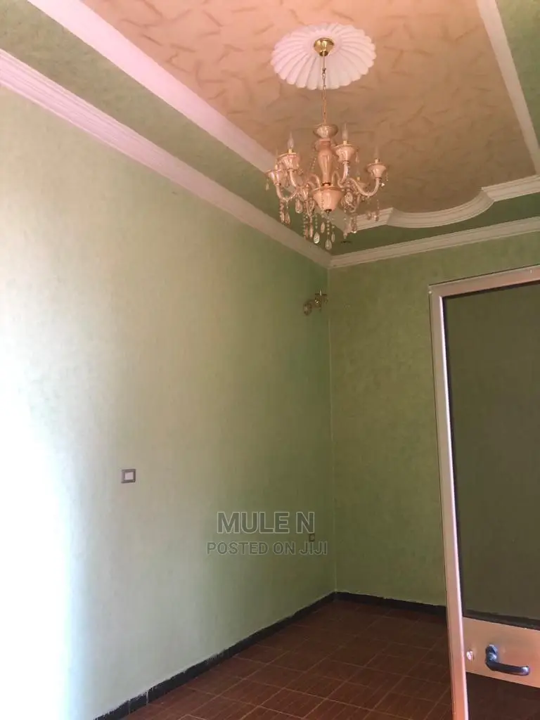 Furnished 6bdrm Villa in ወሰን Villa, Yeka for Sale