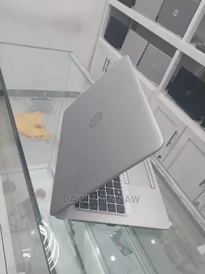 Photo - New Laptop HP EliteBook 840 G4 8GB Intel Core I5 SSD 256GB