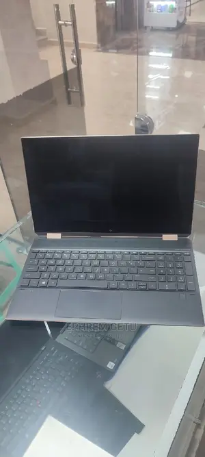 New Laptop HP Spectre 14 16GB Intel Core I7 SSD 1T