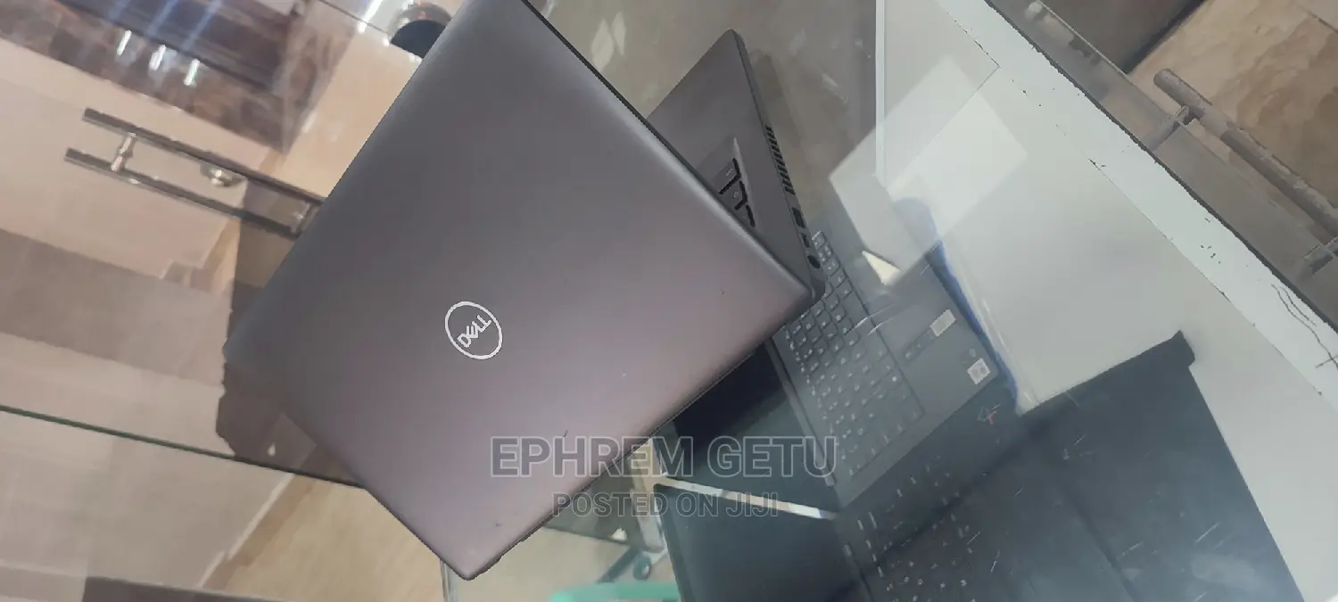New Laptop Dell Latitude 7390 8GB Intel Core I7 SSD 256GB