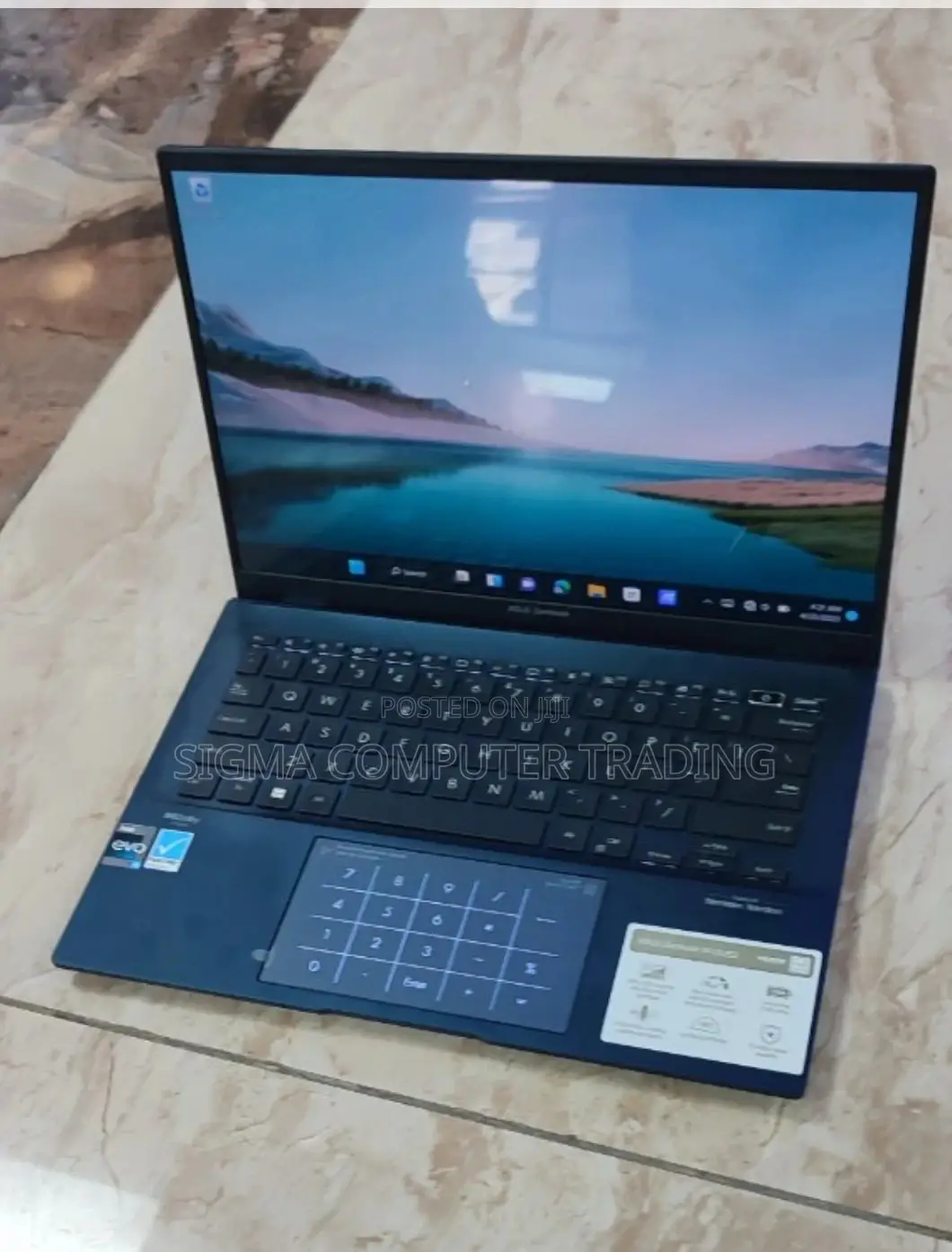 New Laptop Asus VivoBook S13 S330UN 8GB Intel Core I5 SSD 512GB