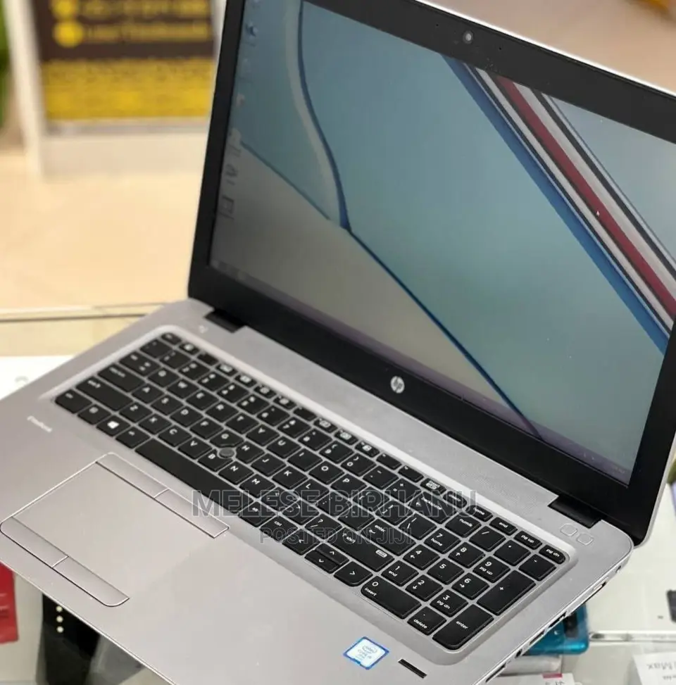 New Laptop HP EliteBook 820 8GB Intel Core I7 SSD 256GB